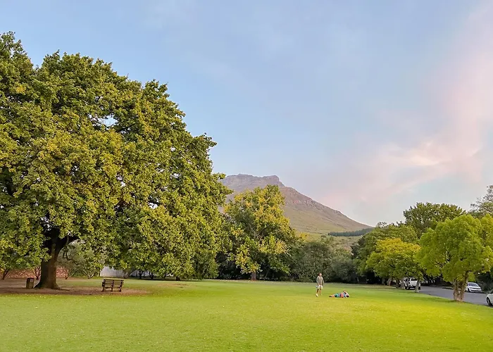 La Terre Blanche Stylish Stellenbosch Accommodation